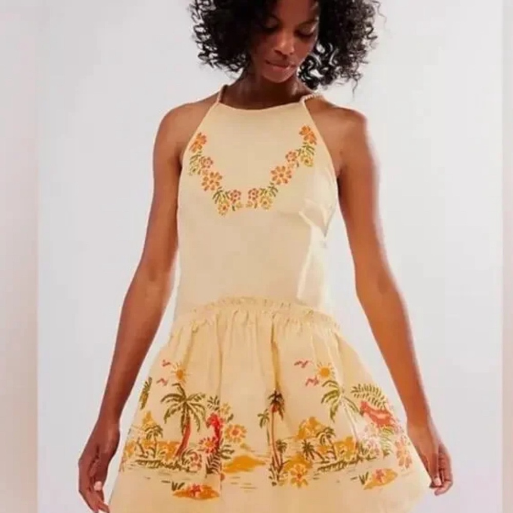 Free People NWT Deserted island halter dress- Yellow small